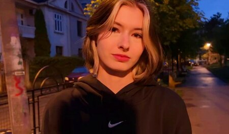 Zaprosił dziewczynę do odwiedzenia i przeleciał ją na pierwszej randce...