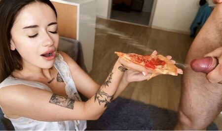 Jeśli masz ochotę na pizzę, ale nie masz pieniędzy, pozostaje Ci tylko seks i obciąganie...