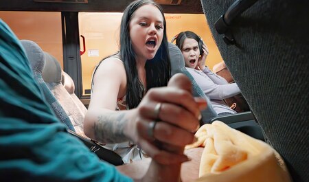 Dobrze się bawiłem podczas jazdy autobusem i miałem orgazm...